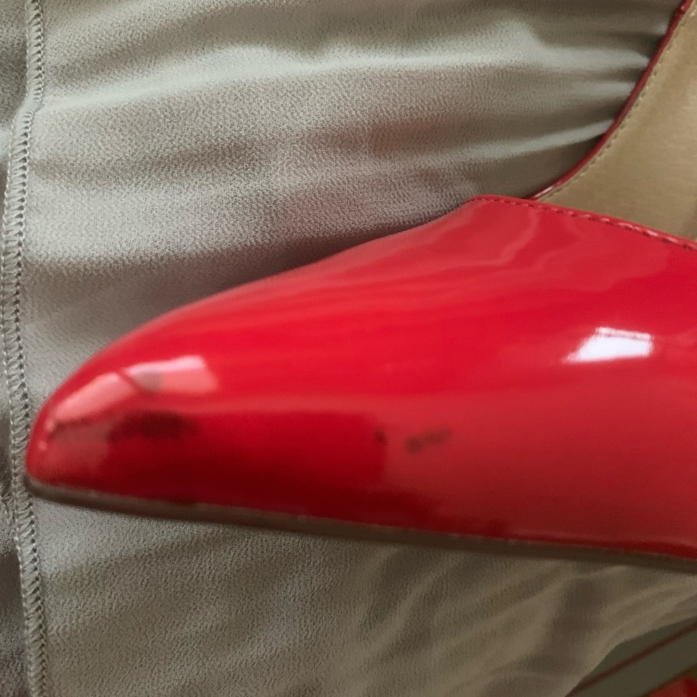 Red Stilettos 👠 Wear them once Size 6 - Picture 8 of 12
